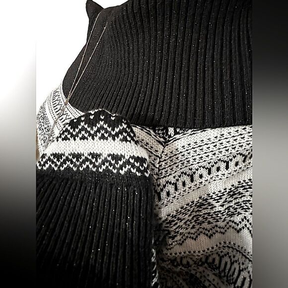 WHBM Winter Holiday Cowl Neck  Off Shoulder Fair Isle Wool Blend Sweater Size S - Picture 12 of 16